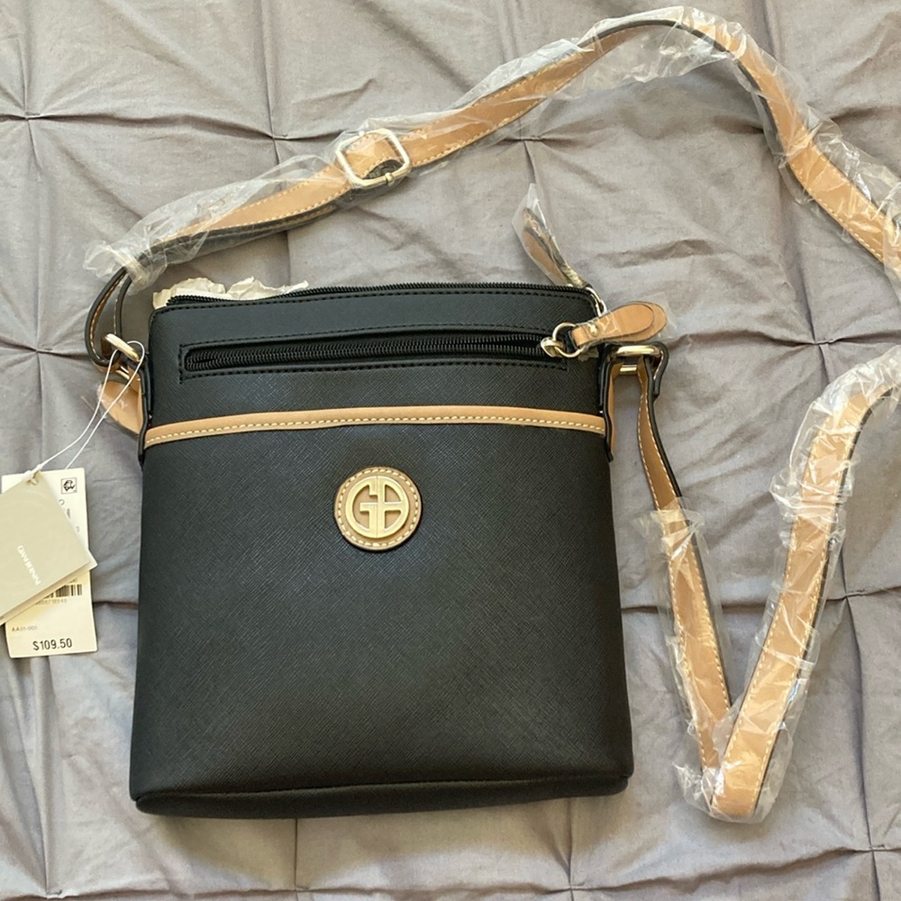 Brand New Giani Bernini Purse
